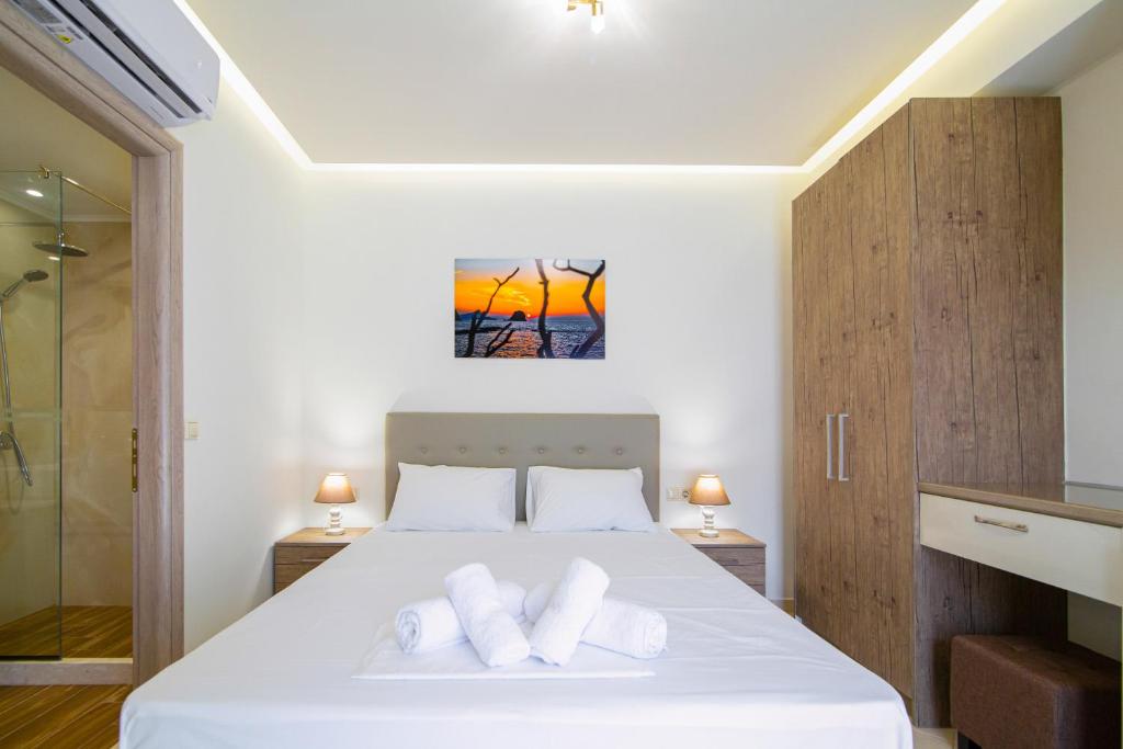 Amara Suites and Studios room 6